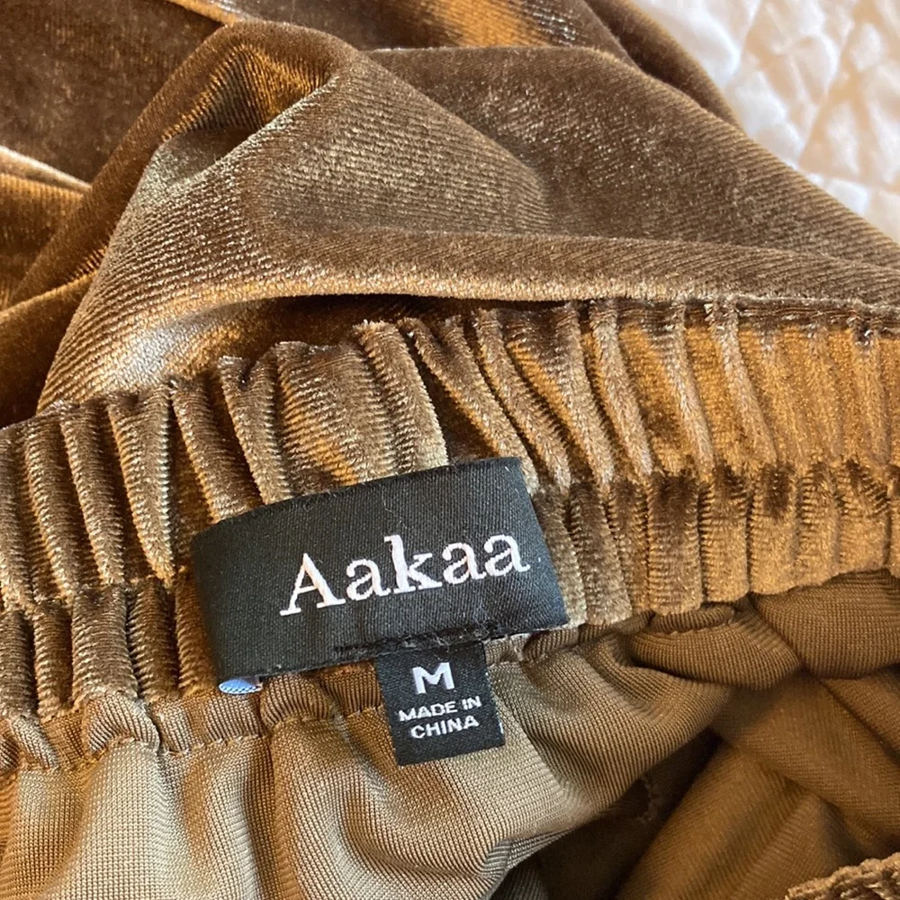 Velvet Ruffle Mini Skirt - Picture 6 of 7